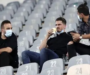 حضور کاپیتان در اردوی استقلال؛ ماجرا چیست؟!