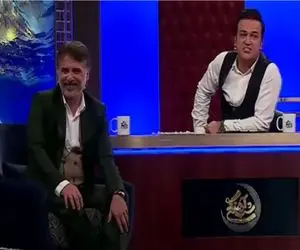 سکانس خندان/حامد آهنگی و سید جواد هاشمی چه رقصی می کنند/تماشاچی ها میزنند اینا میرقصن