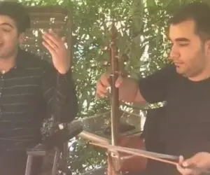 آواز ایرانی؛ خواننده عاشق پیشه چه با ذوق آهنگ لری حالوئه گنم خره رو میخونه