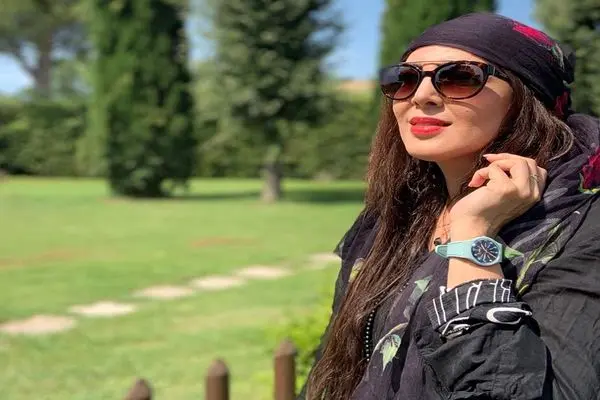 آواز خوانی لیلا بلوکات