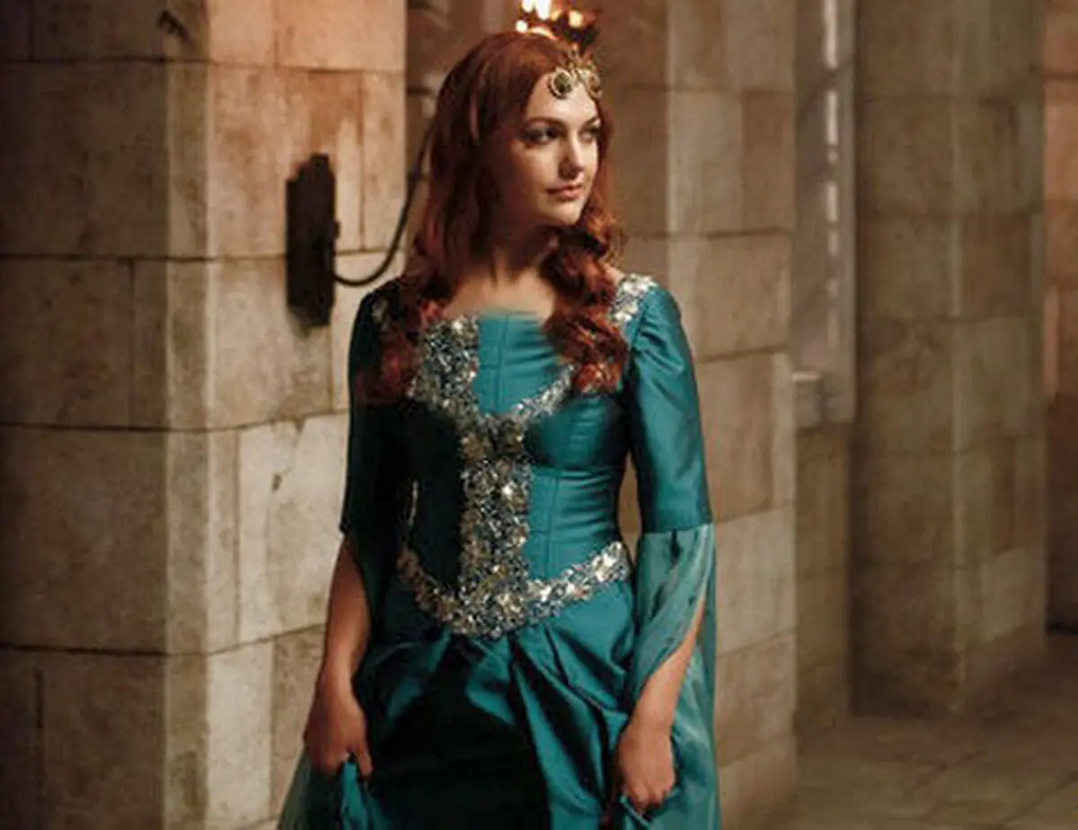 مریم اوزرلی