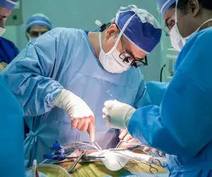 (عکس) تصویری از قلب زنده قبل از عمل پیوند