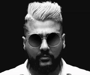 ماجرای آهنگ توبه ساسی مانکن چیست و چرا نباید باورش کرد؟