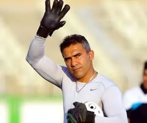 عابدزاده، هم بازی های پرسپولیسی خود را آنفالو کرد!