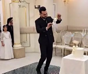 آواز شادیسم؛ عروس خواهر نداره به جاش داداشش رقص چاقو رفت این پا اون پا کردنش قشنگه