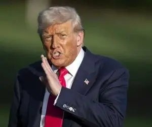 ادعای ترامپ: اگر ایران شروع به کشتن مردم کند ایالات متحده ضربه سختی به آنها خواهد زد