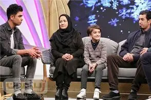 آواز احساسی/بچه های زوج ناشنوا با اینکه پدر مادرشون نمیشنون جوری خوندن اشک ضیا درومد