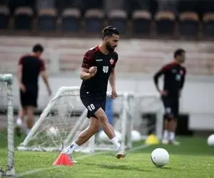 مذاکره ستاره پرسپولیسی با تراکتور متوقف شد؟