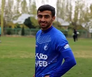 جدایی موقت مدافع استقلال و فسخ قرارداد یک بازیکن