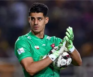 تصمیم سخت اوسمار / پیام نیازمند برای پرسپولیس بازی نمی‌کند؟