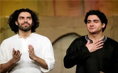 آواز همایونی /قونیه مبهوت این صدای شهشهانی همایون شده/با تمام وجود تحریر میزنه