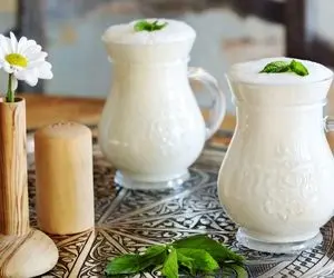 آموزش آشپزی؛ طرز تهیه دوغ گازدار خونگی فقط با سه قلم مواد دوغ آبعلی درست کن محشر