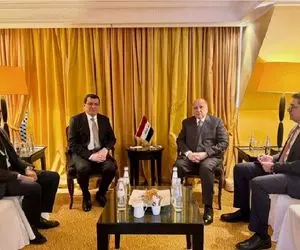 دیدار خارجه عراق و فرمانده نیروهای دموکراتیک سوریه در مونیخ با محوریت امنیت