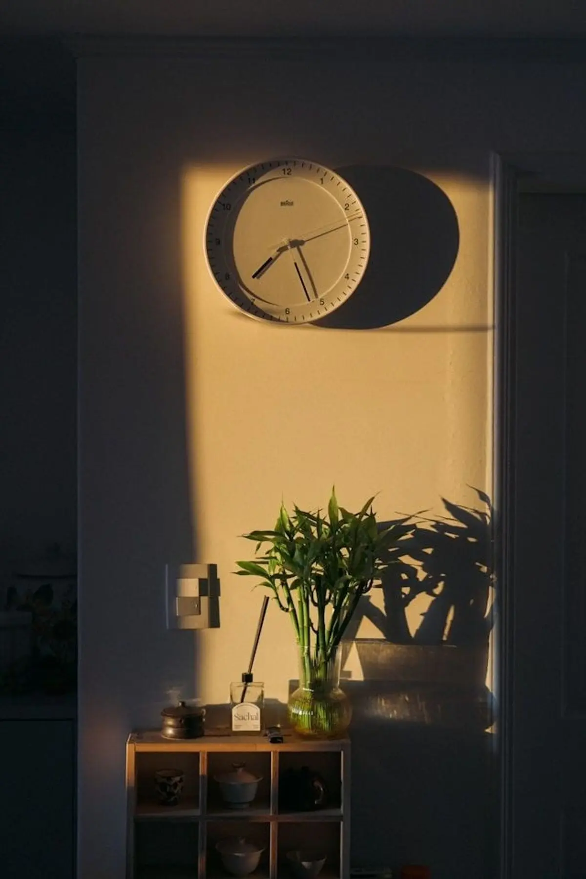 جای نصب ساعت دیواری
