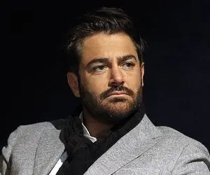 (عکس) جشن تولد محمدرضا گلزار در دبی با اعضای تیم پدل