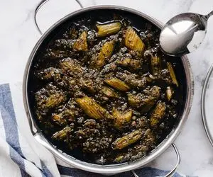 آموزش آشپزی؛ ترفند های لعاب دار شدن خورشت کرفس