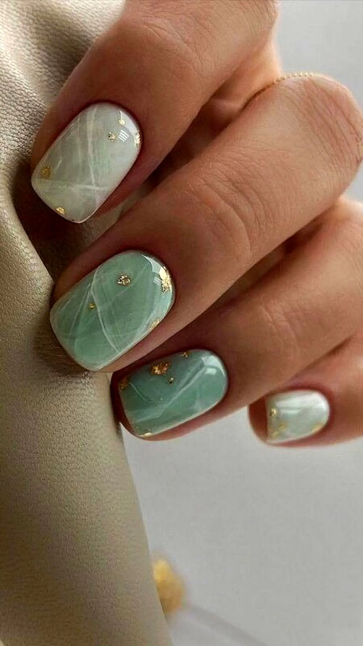 nail-design-for-eid-1403-7-1