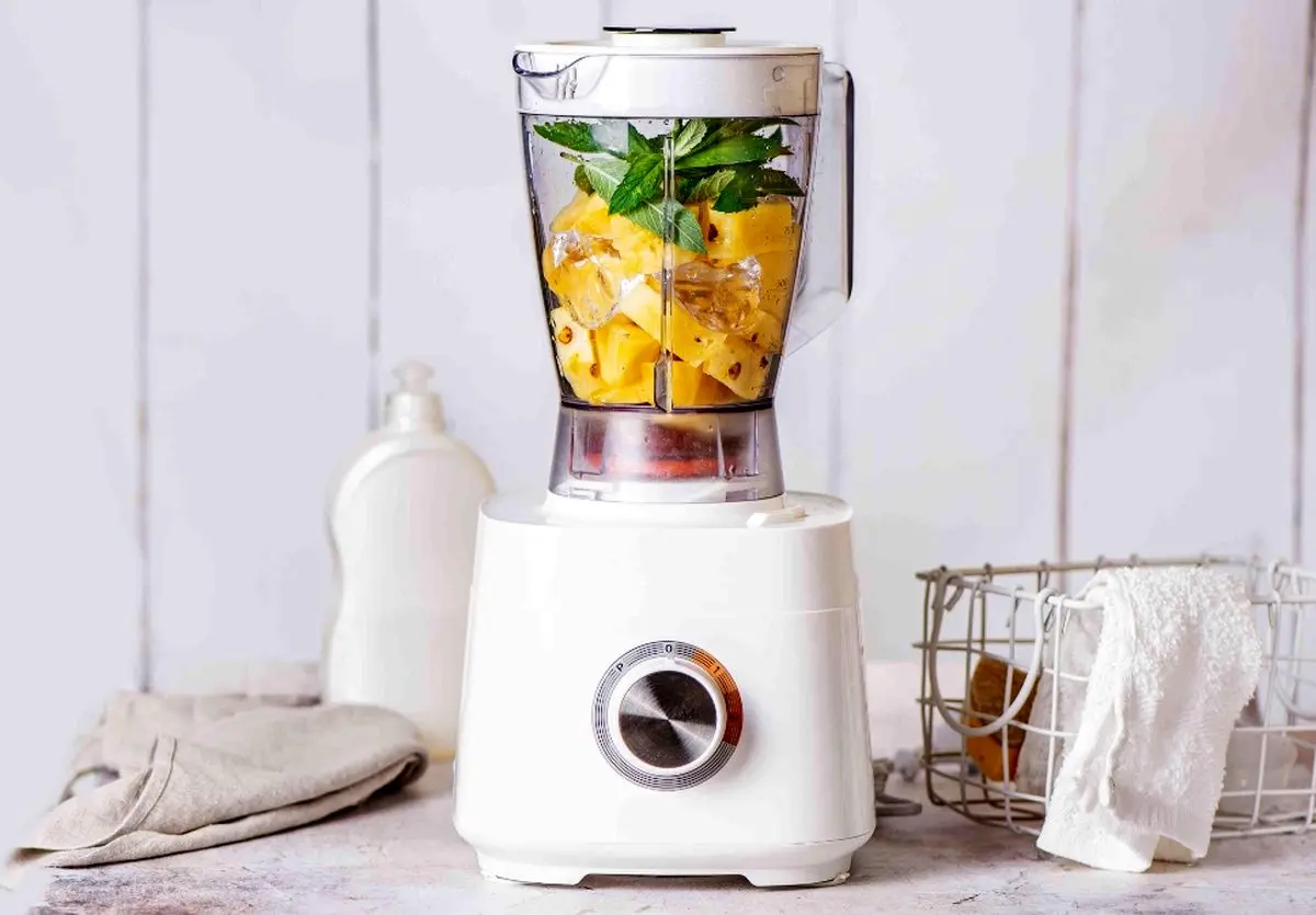 cleaning-and-maintenance-blender-2