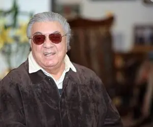 جزئیات مراسم خاکسپاری مرحوم گلپا را از اینجا بخوانید