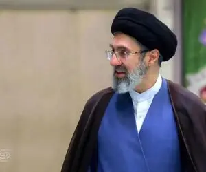 انتشار عکسی جدید از رهبر انقلاب