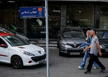 حرکت بازار خودرو اینبار خلاف جهت دلار / رکود و دیگر هیچ