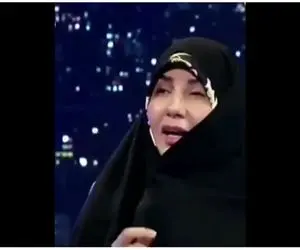 (ویدئو) صحبت‌های جنجالی کارشناس زن شبکه افق؛ چرا آذری جهرمی را دعوت می‌کنید؟