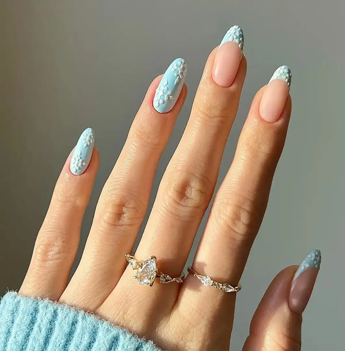 Winter-nail-design-16