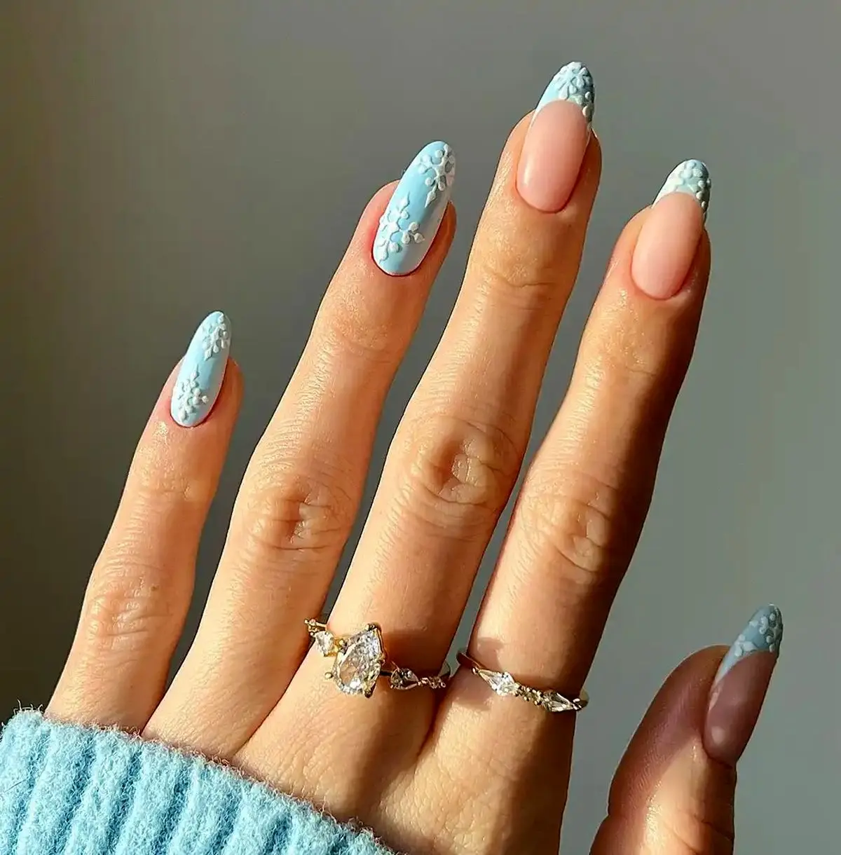 Winter-nail-design-16