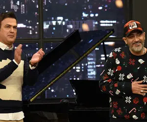 سکانس خنده دار/خنده دار ترین پانتومیم مهران غفوریان و حامد آهنگی