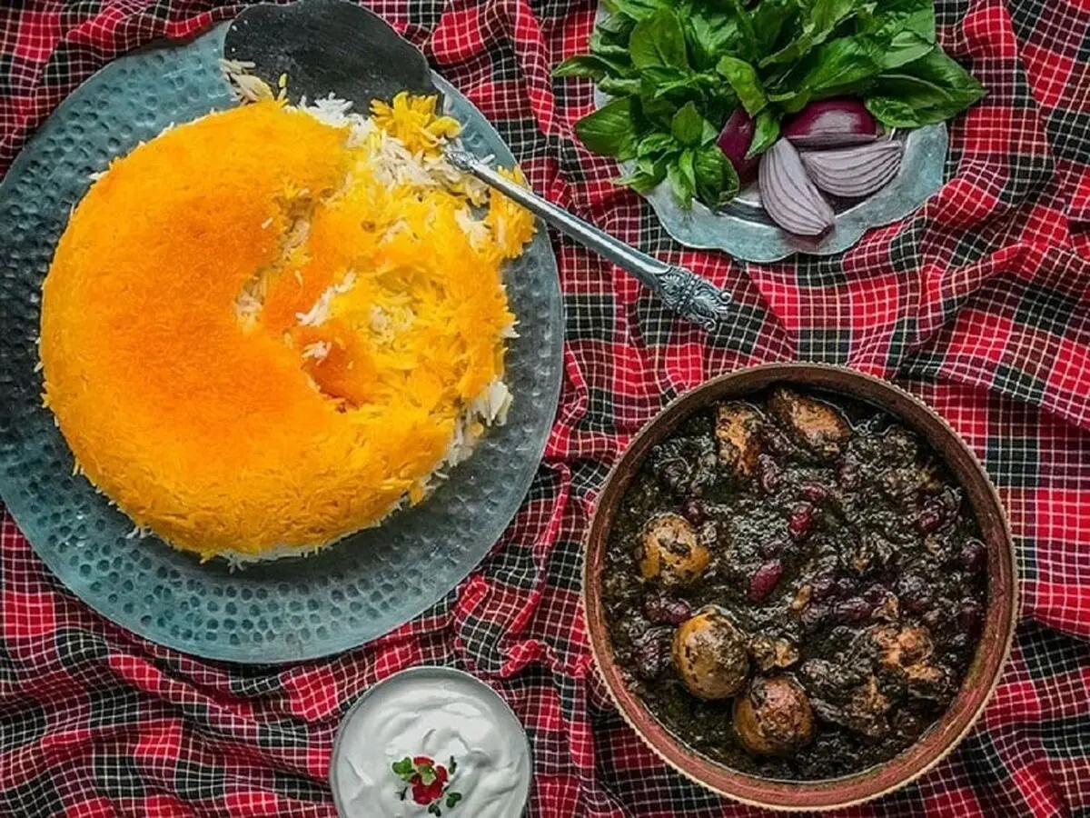 khoresh-sabzi.-asli-min-1