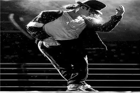 آواز شادیسم؛ یارو با فاز مایکل جکسون میخواست مجلس بترکونه افقی شد