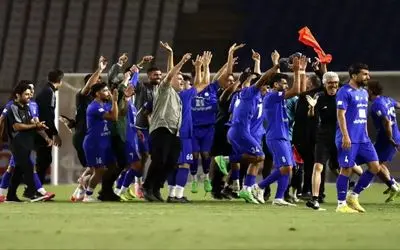 وقتی استقلال خوزستان نسبت به پوستر پرسپولیس دیس بازی سنگین می کند
