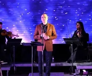 آواز موقر؛ علیرضا قربانی با روزگار غریب دل نازنینان تو سالن رو حسابی لرزوند