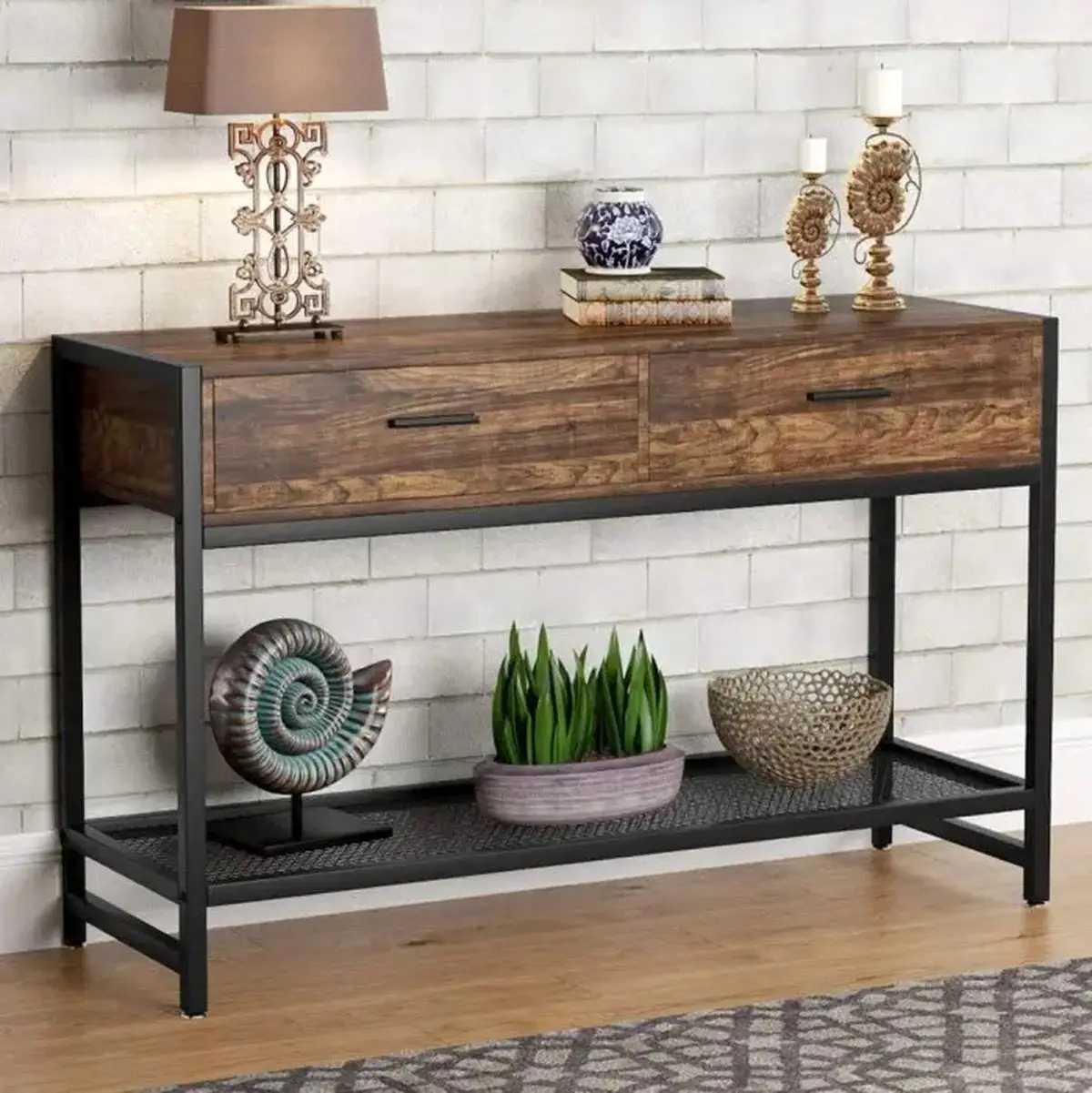 console-table-7