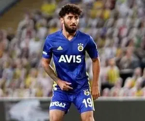 صیادمنش در راه ایتالیا