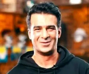 سوتی خندان؛ یوسف تیموری باید با نقاشی جعبه سیاه هواپیما برسونه چیزی که حدس زدن غشوندش