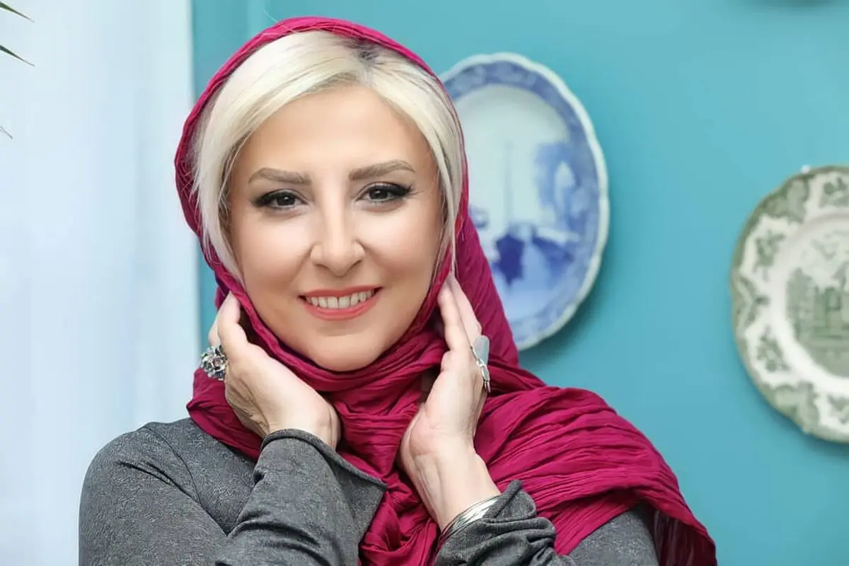 مرجانه گلچین