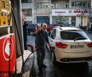 قرار است به هر فرد ایران ماهانه 15 لیتر بنزین بدهند؟