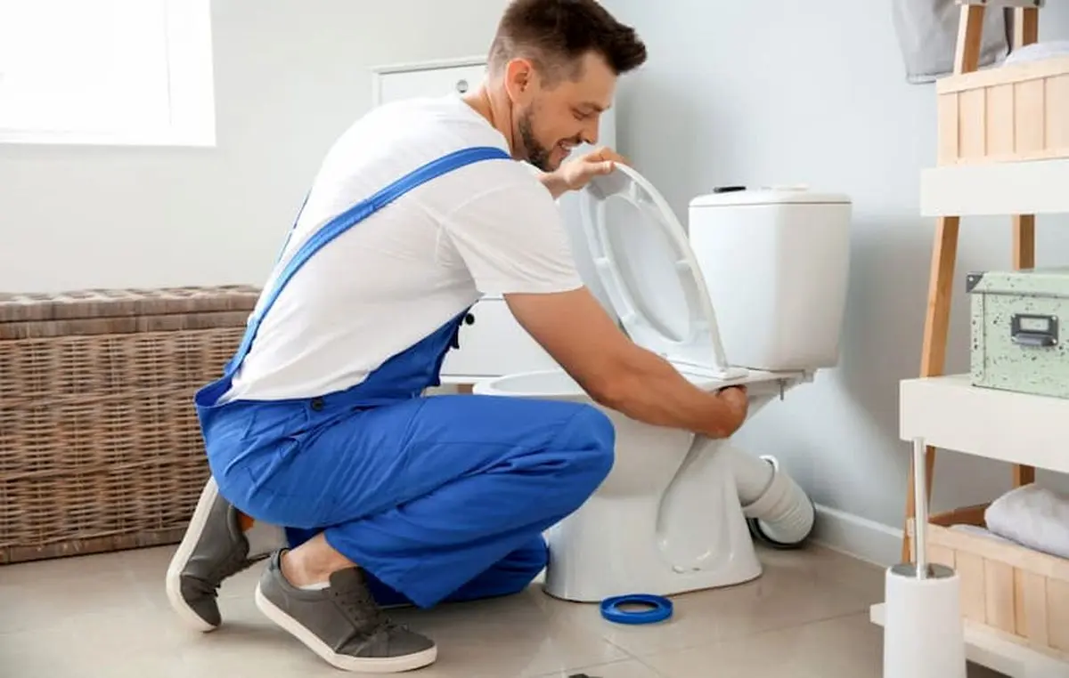 Methods-of-unclogging-the-toilet-04