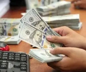 در تعطیلات نوروز از کجا ارز بخریم؟