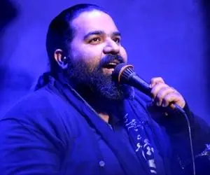 آهنگ شاد؛ رضا صادقی با اجرای آهنگ شهر آشوب غوغایی تو سالن به پا کرد که باید ببینی