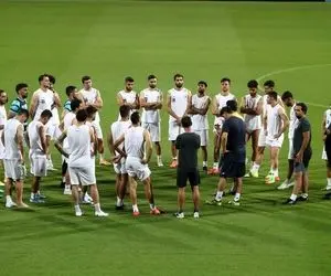 راستی آزمایی اردوی استقلال در امارات؛ سر آبی ها را کلاه گذاشتند