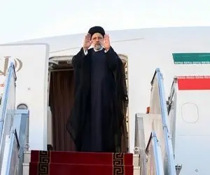 رئیس برای شرکت در اجلاس بریکس عازم آفریقا شد