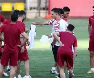 هدیه ۱۴۰۰ به پرسپولیس و یحیی گل‌محمدی!