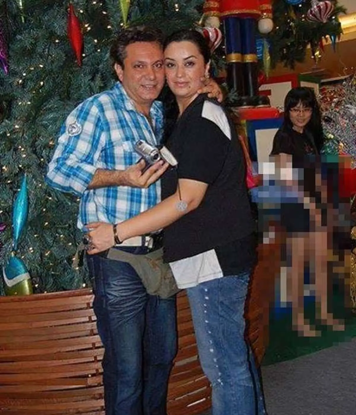 الهام چرخنده