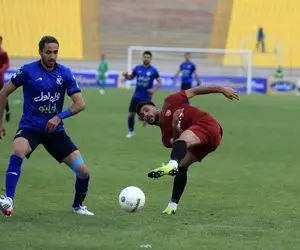 توییت عجیب سیاوش یزدانی در مورد مهدی پور؛ نگذاشتم کارت بگیری!