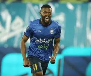 چه شد که یامگا پرسپولیسی نشد؟