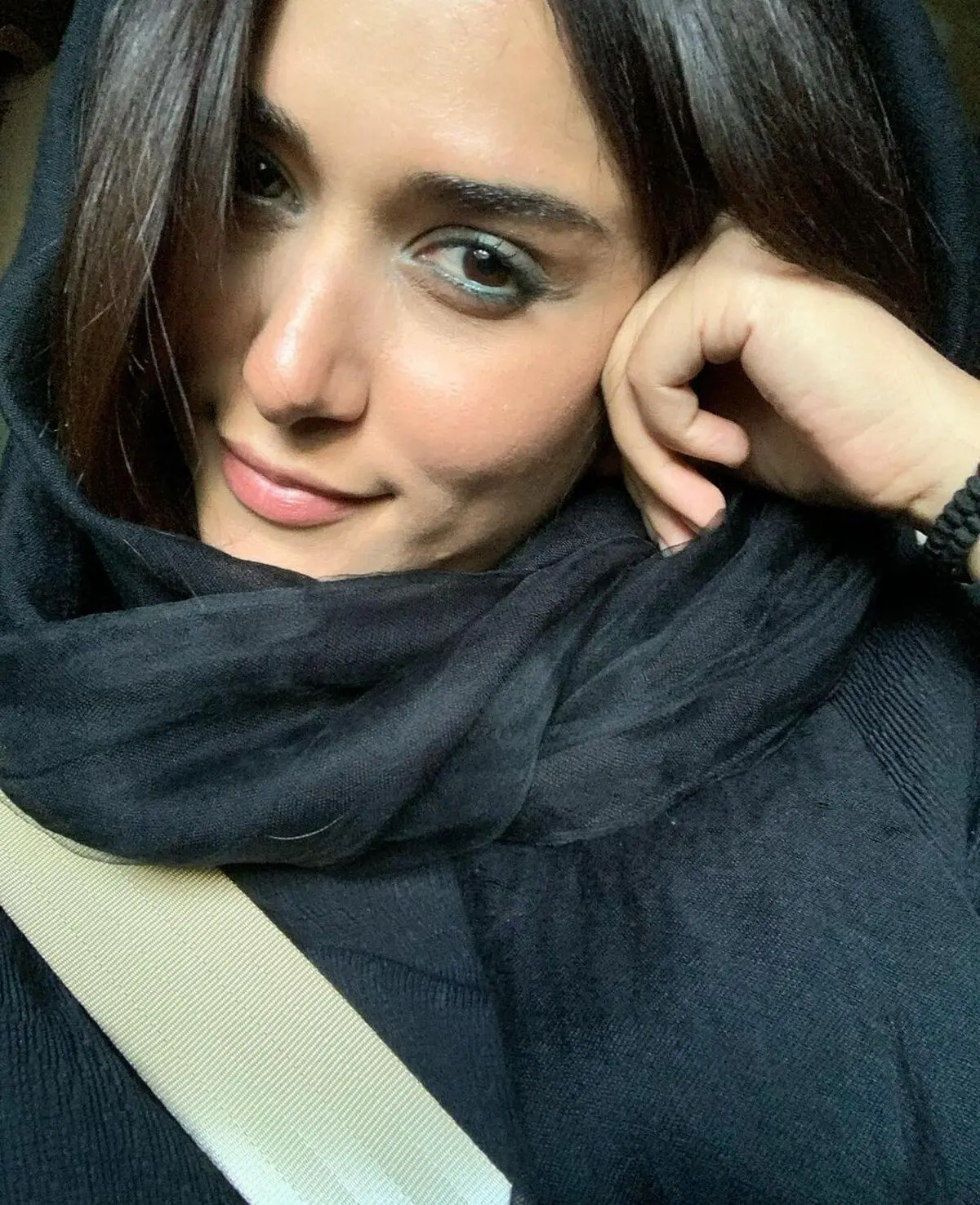 پریناز ایزدیار