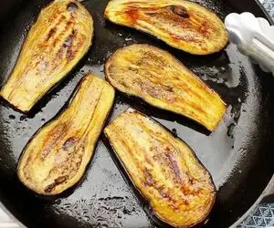 ترفند های خانه داری؛ فقط با یه قاشق روغن دو کیلو بادمجان سرخ کن 2 تا تکنیک ویژه