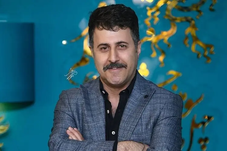 آواز احساسی؛ هومن حاجی عبدالله موقع کباب پزی چه آوازی خوند